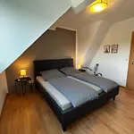 Modernes Apartment In Stadionnaehe