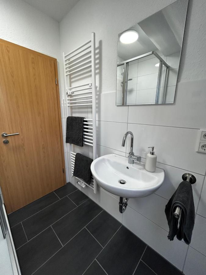 Apartment Modernes In Stadionnaehe *