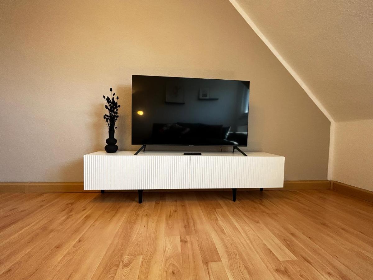 Apartment Modernes In Stadionnaehe *