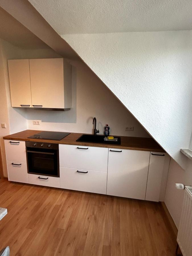 Modernes In Stadionnaehe Appartement *